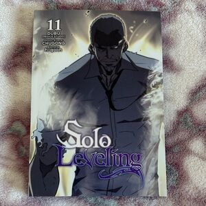 Solo Leveling Volume 11 Graphic Novel